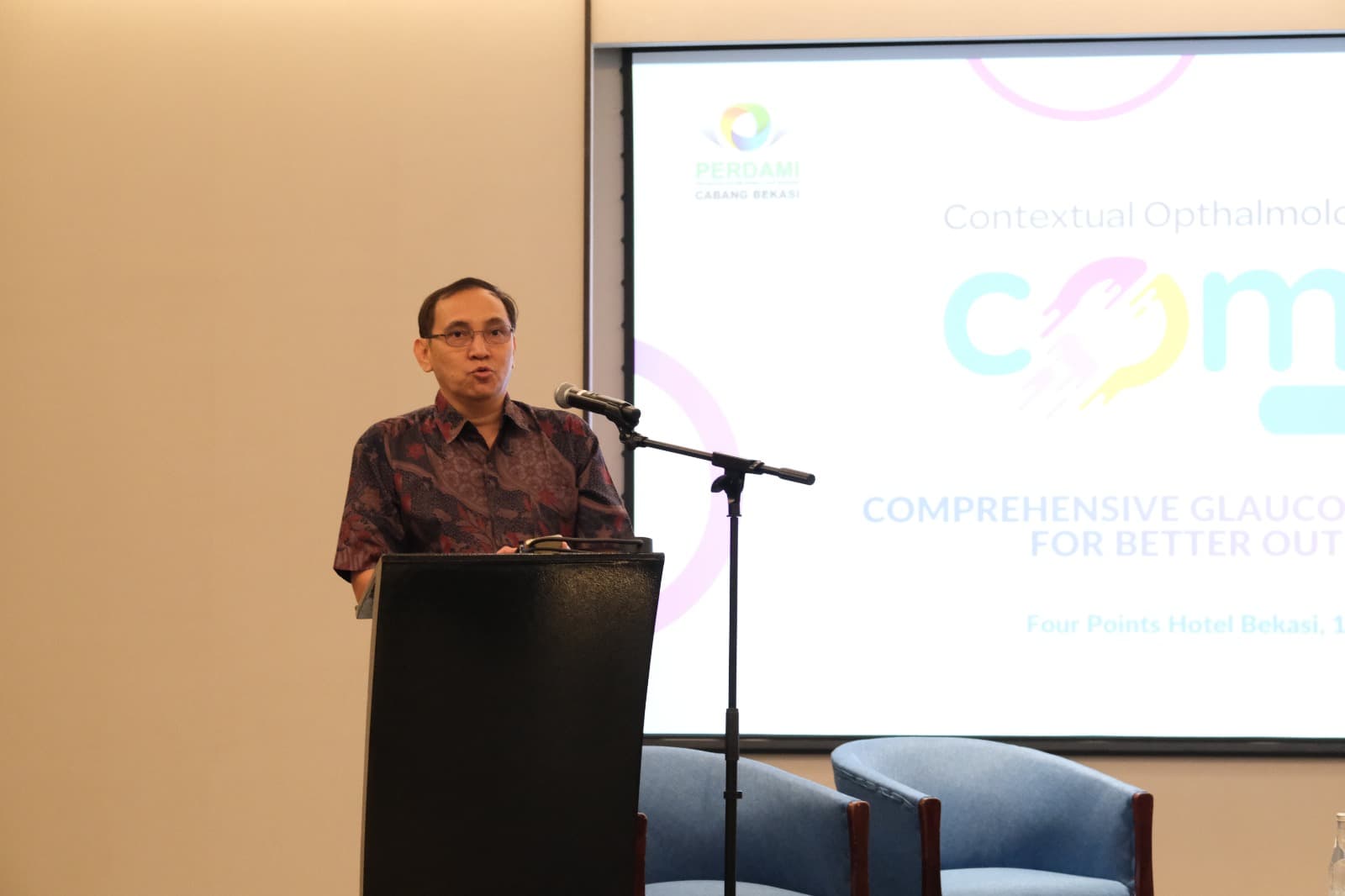 COMET (Contextual Opthalmology Meeting)